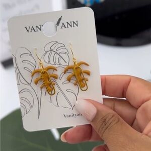 Polymer gold palm leaf dangle earrings